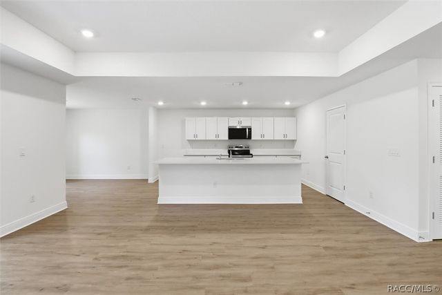 9822 N Angela Drive, Dunnellon, FL 34433