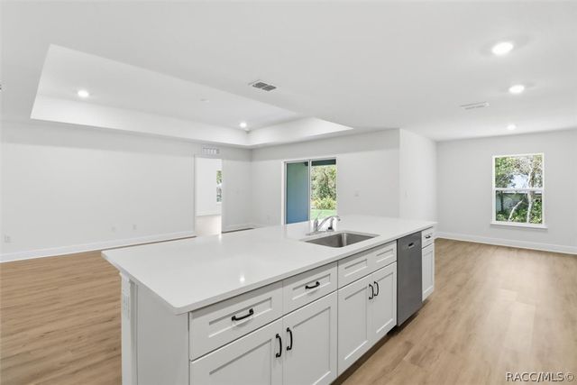 9822 N Angela Drive, Dunnellon, FL 34433