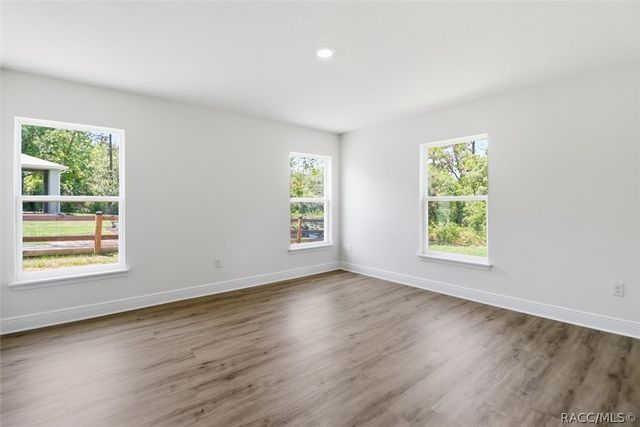 9822 N Angela Drive, Dunnellon, FL 34433