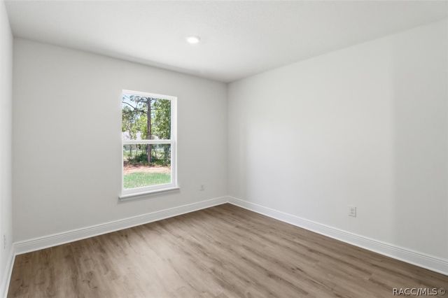 9822 N Angela Drive, Dunnellon, FL 34433