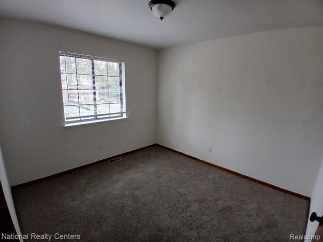 3180 Jennella Drive, Commerce Twp, MI 48390