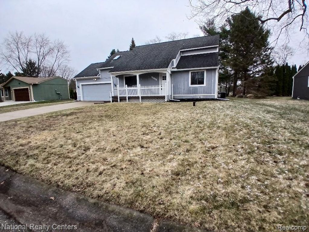 3180 Jennella Drive, Commerce Twp, MI 48390