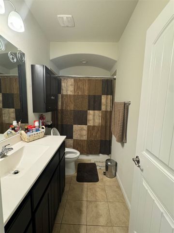 4300 Chicory Court, Denton, TX 76210