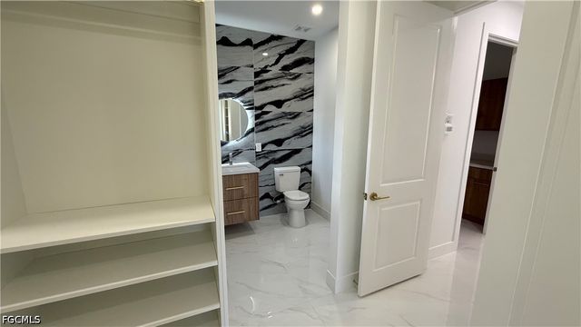 225 Chiquita BLVD N, Cape Coral, FL 33993