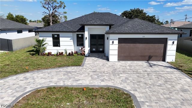 225 Chiquita BLVD N, Cape Coral, FL 33993