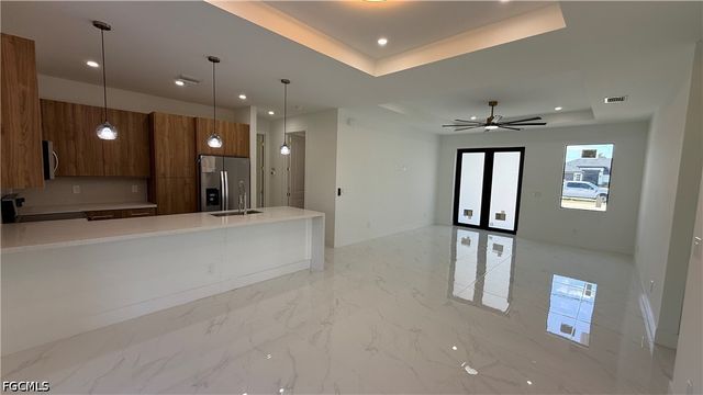 225 Chiquita BLVD N, Cape Coral, FL 33993