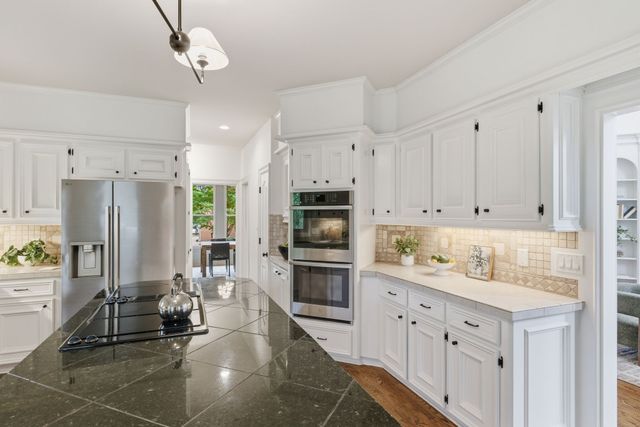 119 Sturbridge Dr, Franklin, TN 37064