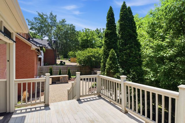 119 Sturbridge Dr, Franklin, TN 37064
