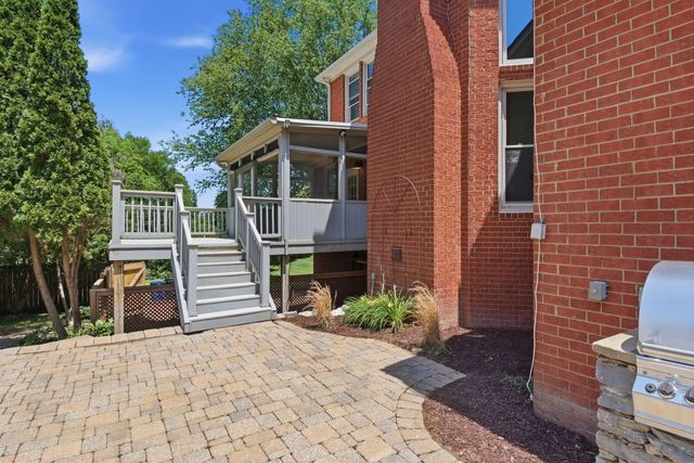 119 Sturbridge Dr, Franklin, TN 37064