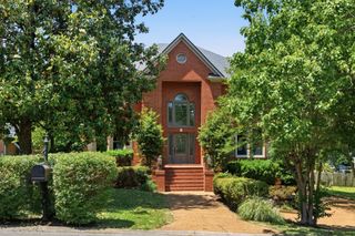 119 Sturbridge Dr, Franklin, TN 37064