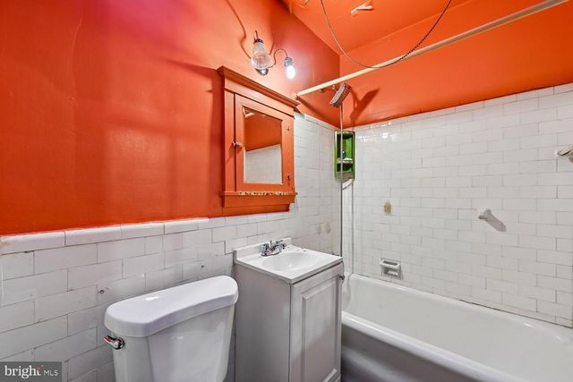 412 GALLATIN ST NW, Washington, DC 20011