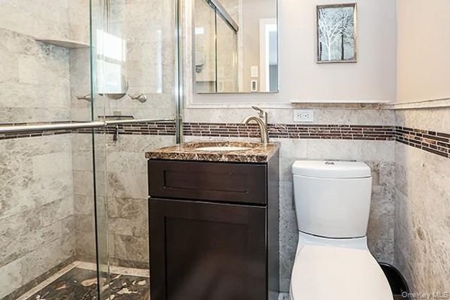 129 Stephen Street, Levittown, NY 11756