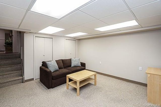 129 Stephen Street, Levittown, NY 11756