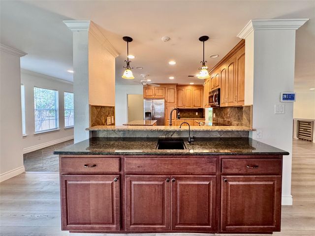 204 Big Sur DR, Cedar Park, TX 78613