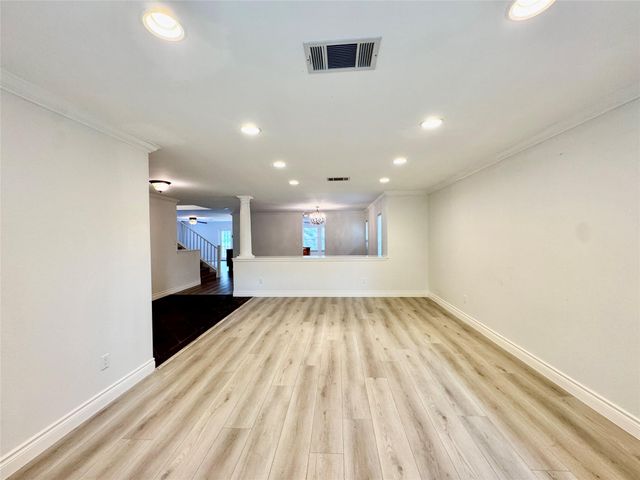 204 Big Sur DR, Cedar Park, TX 78613