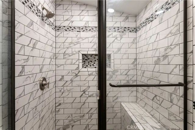 7092 Sonja Lu, Lucerne, CA 95458