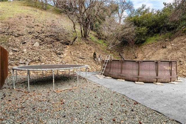 7092 Sonja Lu, Lucerne, CA 95458