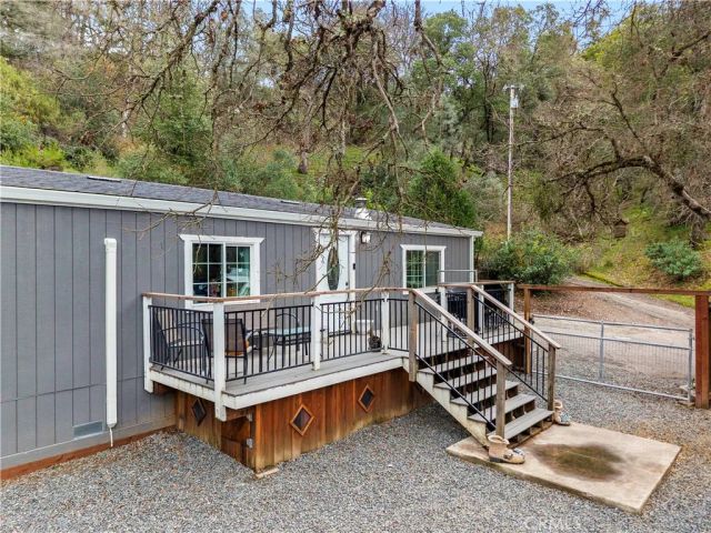 7092 Sonja Lu, Lucerne, CA 95458