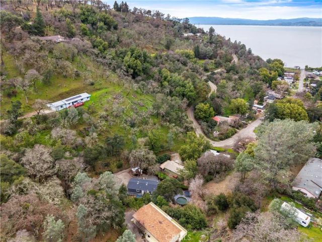 7092 Sonja Lu, Lucerne, CA 95458