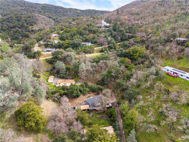 7092 Sonja Lu, Lucerne, CA 95458