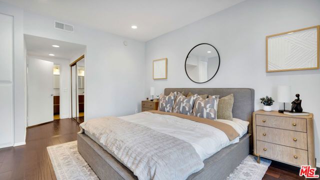 13920 Moorpark Street 106, Sherman Oaks, CA 91423