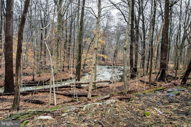 1831 CREEK RD, Glenmoore, PA 19343