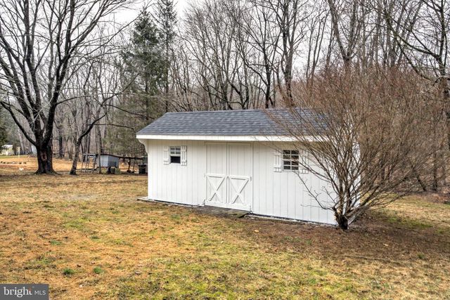 1831 CREEK RD, Glenmoore, PA 19343