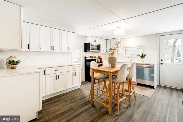 1831 CREEK RD, Glenmoore, PA 19343