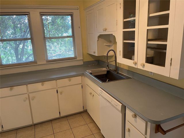 3420 E GRANT STREET, Orlando, FL 32806