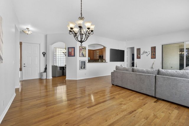 171 Isle Verde Way, Palm Beach Gardens, FL 33418