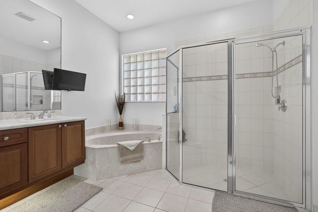 171 Isle Verde Way, Palm Beach Gardens, FL 33418