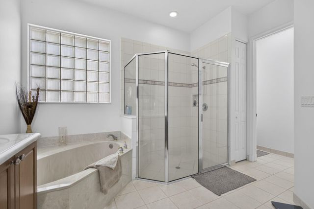 171 Isle Verde Way, Palm Beach Gardens, FL 33418