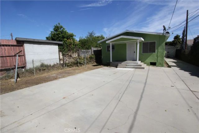 1052 S Herbert, East Los Angeles, CA 90023