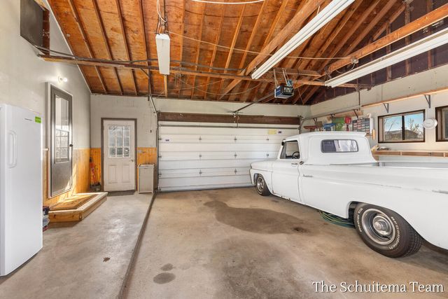 6353 120th Avenue, Holland, MI 49424