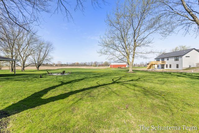 6353 120th Avenue, Holland, MI 49424