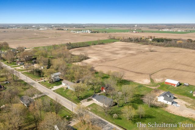 6353 120th Avenue, Holland, MI 49424