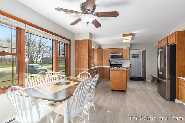 6353 120th Avenue, Holland, MI 49424