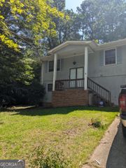 60 Victoria Drive, Ellenwood, GA 30294