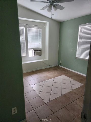 250 N Linden, Rialto, CA 92376