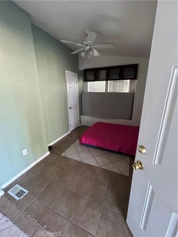 250 N Linden, Rialto, CA 92376