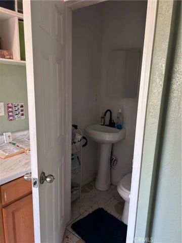 250 N Linden, Rialto, CA 92376