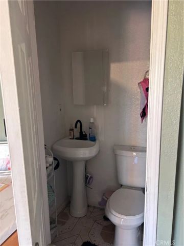 250 N Linden, Rialto, CA 92376