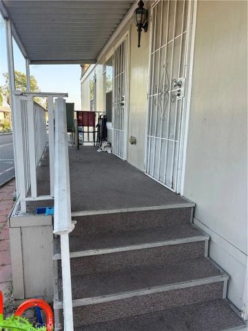 250 N Linden, Rialto, CA 92376