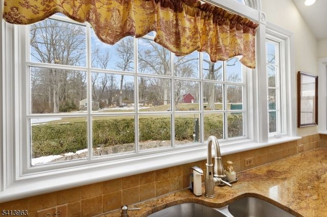 42 Washington Valley Rd, Mendham Twp., NJ 07960