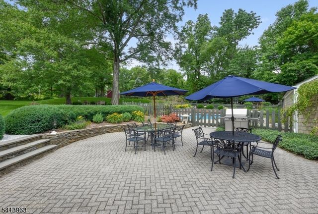 42 Washington Valley Rd, Mendham Twp., NJ 07960