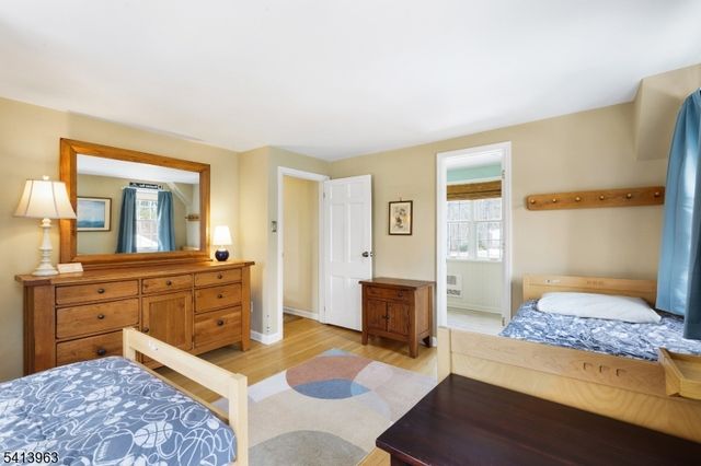 42 Washington Valley Rd, Mendham Twp., NJ 07960