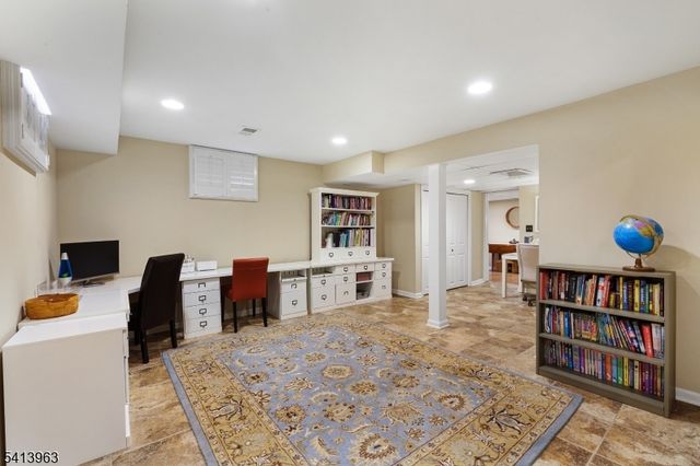 42 Washington Valley Rd, Mendham Twp., NJ 07960