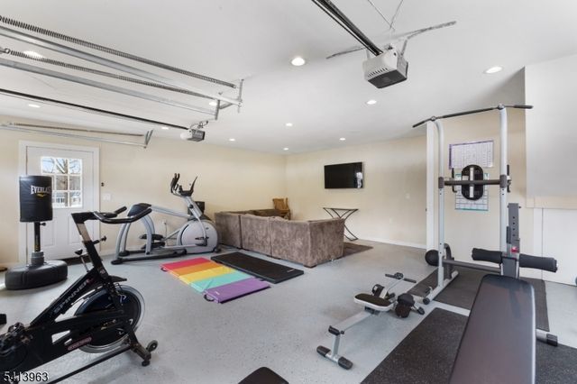 42 Washington Valley Rd, Mendham Twp., NJ 07960