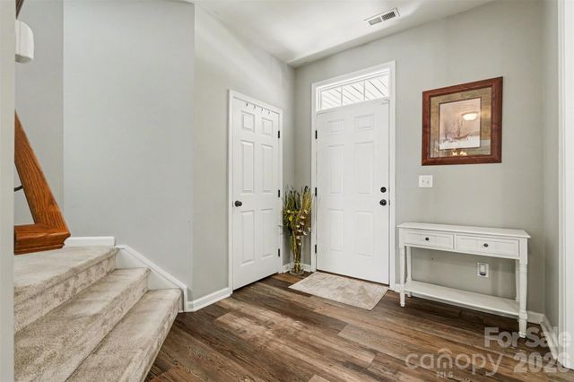 6711 Tanners Creek Drive, Huntersville, NC 28078