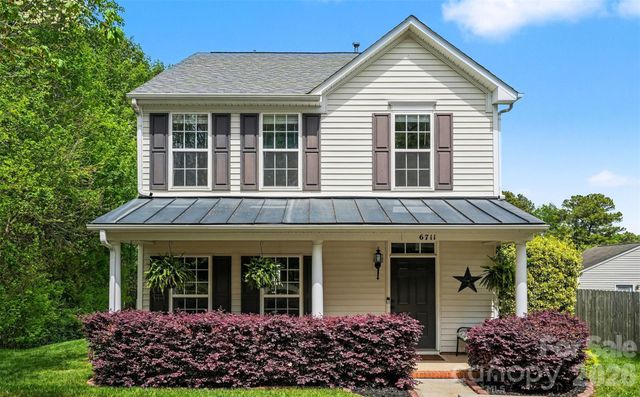 6711 Tanners Creek Drive, Huntersville, NC 28078